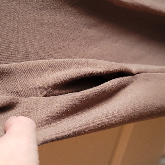 Brown dress - Picture 4 of 5